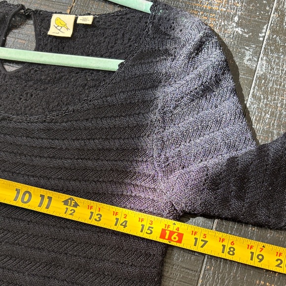 Anthropologie Yellow Bird Loose Knit Sweater Top Black w/ key hole back sz Small - Picture 8 of 9